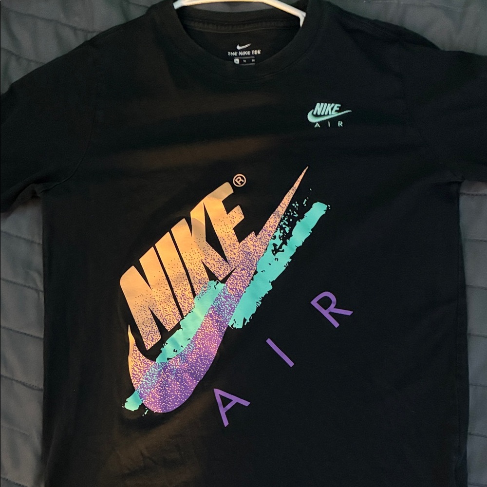 Nike t-shirt